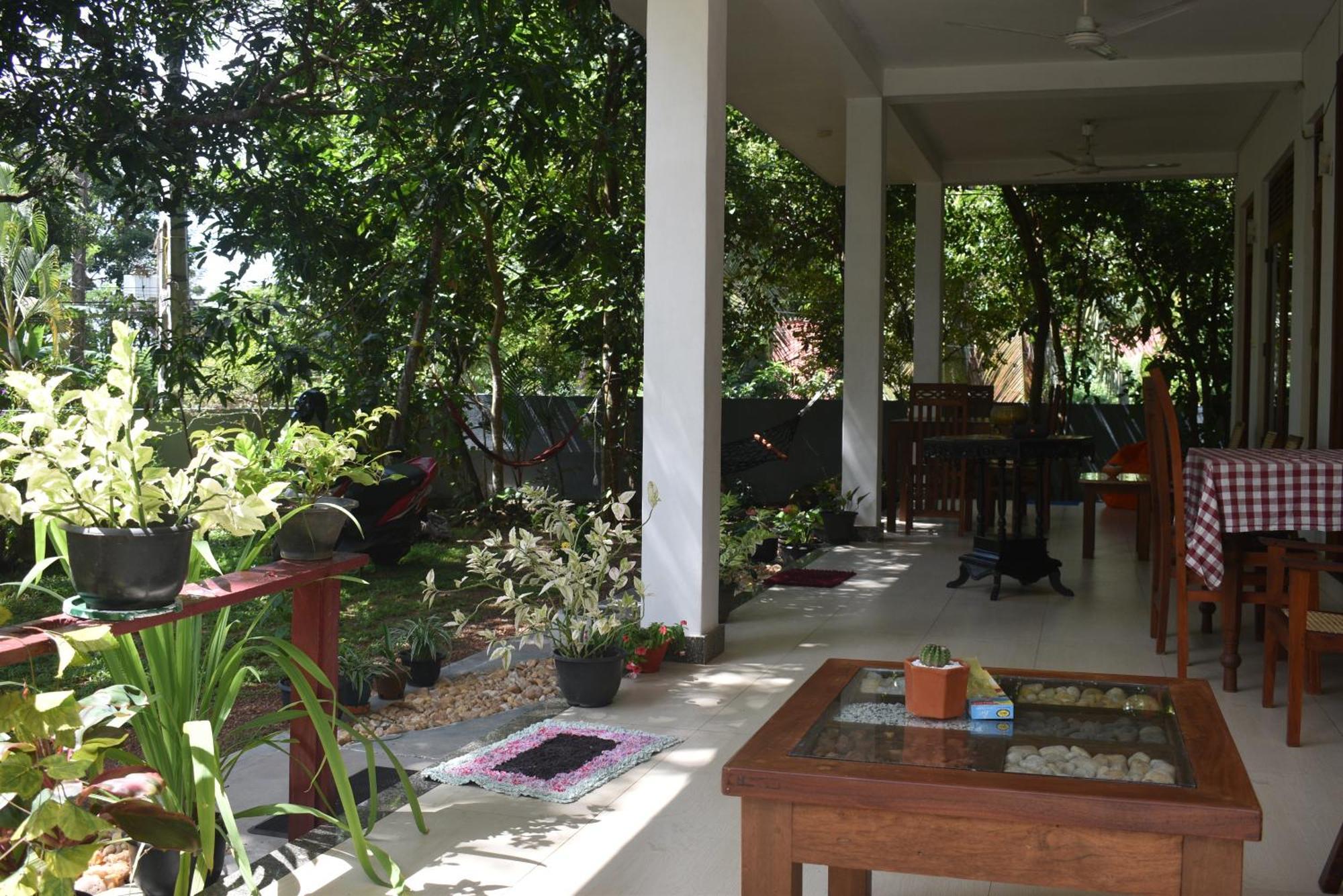 Villa Wanderlust Hikkaduwa Exterior foto